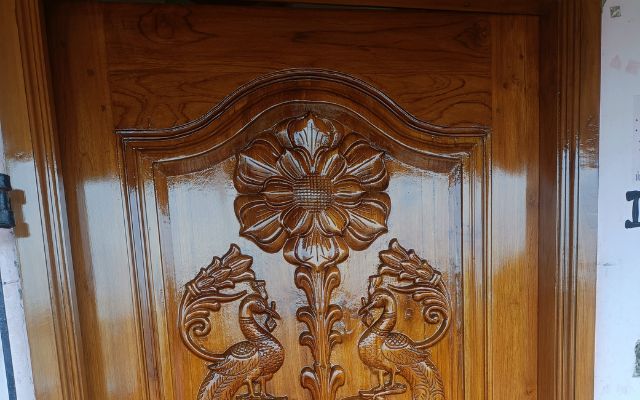 PU painting wood finishing for Chennai